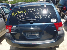 Load image into Gallery viewer, TEMPERATURE CONTROLS Mitsubishi Endeavor 2004 04 2005 05 - MM109521
