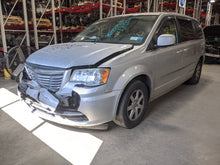 Load image into Gallery viewer, TAIL LIGHT LAMP ASSEMBLY Town &amp; Country 11 12 13 14 15 16 Right - NW322264

