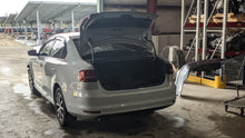 Load image into Gallery viewer, STEERING GEAR Volkswagen Jetta 2014 14 2015 15 2016 16 - NW299121
