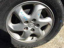 Load image into Gallery viewer, GRILL Mazda MPV 2000 00 2001 01 - MM58601
