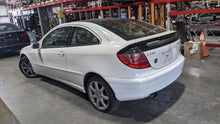 Load image into Gallery viewer, Engine Motor  MERCEDES C-CLASS 2004 - NW301199
