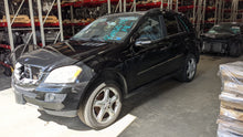 Load image into Gallery viewer, CV AXLE SHAFT ML320 ML350 ml500 2007 07 2008 08 09 10 11 12 Rear Right - NW302435

