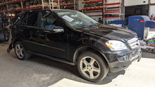 Load image into Gallery viewer, CV AXLE SHAFT ML320 ML350 ml500 2007 07 2008 08 09 10 11 12 Rear Right - NW302435
