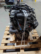 Load image into Gallery viewer, Carrier Assembly Chrysler Pacifica 2005 - NW304917
