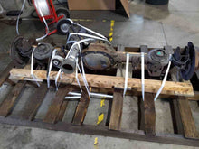 Load image into Gallery viewer, Air Cleaner Box Jeep Liberty 2010 - NW304753
