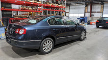 Load image into Gallery viewer, Interior Sun Visors Volkswagen Passat 2008 - NW307362
