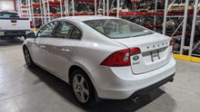 Load image into Gallery viewer, Interior Sun Visors  VOLVO 60 SERIES 2013 - NW315527
