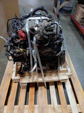 Load image into Gallery viewer, TRANSFER CASE FRONTIER XTERRA 2002 03 04 V6 AUTO - NW317562
