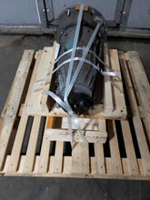 Load image into Gallery viewer, REAR AXLE SHAFT C230 C280 C350 C55 2006 06 2007 07 AT - NW318930
