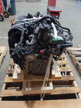 Load image into Gallery viewer, WIPER MOTOR VOLKSWAGON EOS GOLF JETTA RABBIT 05 - 07 - NW318878
