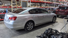 Load image into Gallery viewer, RADIATOR FAN ASSEMBLY Lexus GS350 07 08 09 10 11 - NW319887
