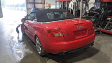 Load image into Gallery viewer, Steering Wheel  AUDI S4 2004 - NW320861
