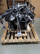 Load image into Gallery viewer, CARRIER ASSEMBLY Range Rover 2006 06 2007 07 2008 08 2009 09 - NW323845
