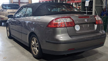Load image into Gallery viewer, BODY CONTROL MODULE Saab 9-3 2005 05 - NW327373
