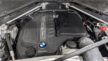 Load image into Gallery viewer, RADIATOR FAN ASSEMBLY BMW X5 X6 08 09 10 11 12 13 14 - NW329733

