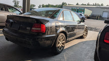 Load image into Gallery viewer, Transmission  AUDI A4 2001 - NW332121

