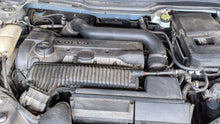 Load image into Gallery viewer, CV AXLE SHAFT Volvo V70 S40 C30 04 05 06 07 08 09 Right - NW332272
