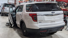 Load image into Gallery viewer, Exterior Door Handle Ford Explorer 2012 - NW332623
