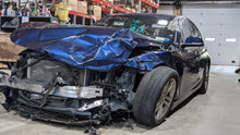 Load image into Gallery viewer, SIDE VIEW DOOR MIRROR 320i 328D 328i 330i 335i Active 3 13-18 Right - NW349172
