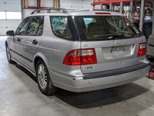 Load image into Gallery viewer, Floor Shifter  SAAB 9-5 2005 - NW334852
