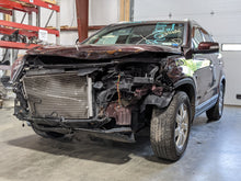 Load image into Gallery viewer, FRONT CV AXLE SHAFT Santa Fe Sorento 10 11 12 13 AT Left - NW334554
