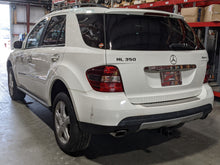 Load image into Gallery viewer, CV AXLE SHAFT ML320 ML350 ml500 2007 07 2008 08 09 10 11 12 Rear Right - NW334560
