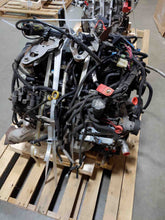 Load image into Gallery viewer, Transfer Case Cadillac Escalade 2003 - NW335277
