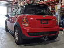 Load image into Gallery viewer, FENDER Clubman Mini Cooper 2007 07 2008 08 2009 09 2010 10 11 12 13 Left - NW335678
