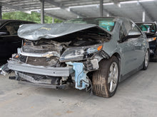 Load image into Gallery viewer, FRONT CV AXLE SHAFT Chevrolet Volt 11 12 13 14 15 Right - NW338192
