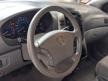 Load image into Gallery viewer, DRIVERS MASTER WINDOW SWITCH Camry XB Sienna 2002 02 03 04 05 06 07 - 10 - NW341753
