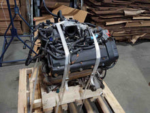 Load image into Gallery viewer, Throttle Body  THUNDERBIRD 2002 - NW344673
