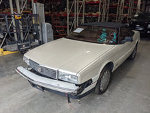 Load image into Gallery viewer, Transmission Oldsmobile Allante 1989 - NW526860
