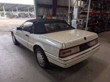 Load image into Gallery viewer, Transmission Oldsmobile Allante 1989 - NW526860
