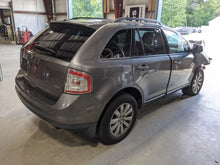 Load image into Gallery viewer, Fuse Box Ford Edge 2010 - NW347763

