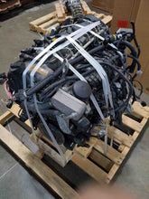 Load image into Gallery viewer, REAR A/C HEATER BLOWER MOTOR BMW X5 X5M 07 08 09 10 11 12 13 - NW352446
