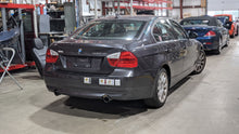 Load image into Gallery viewer, FENDER BMW 335i 330i 328i 325i 2006 06 2007 07 2008 08 2009 09 10 11 Right - NW365450
