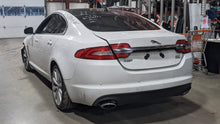 Load image into Gallery viewer, AIR CLEANER BOX Jaguar Vanden Pl XF XFR XJ XJL 2013-2019 Right - NW365054
