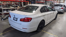 Load image into Gallery viewer, HEADLIGHT LAMP ASSEMBLY 528i 535i 550i Active 5 M5 11 12 13 Right - NW368955
