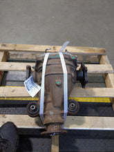 Load image into Gallery viewer, TRANSFER CASE Armada Pathfinder QX56 2008 08 2009 09 10 11 12 13 - NW369061
