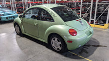 Load image into Gallery viewer, WHEEL Beetle 1998 98 99 00 01 02 03 04 05 16x6.5 Alloy - NW369623
