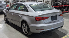 Load image into Gallery viewer, Computer  AUDI A3 2015 - NW371696
