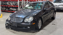 Load image into Gallery viewer, Carrier Assembly  MERCEDES C-CLASS 2005 - NW467063
