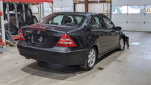Load image into Gallery viewer, Carrier Assembly  MERCEDES C-CLASS 2005 - NW467063
