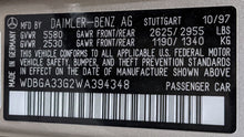 Load image into Gallery viewer, FENDER Mercedes 300D 300E S320 S500 92 93 94 - 99 Left - NW374231
