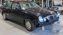 Load image into Gallery viewer, GRILL Mercedes E320 E430 E55 2000 00 01 02 03 - NW376537
