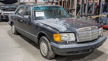 Load image into Gallery viewer, FENDER 300SD 300SE 380Se 1981 81 1982 82 83 - 91 Right - NW376946
