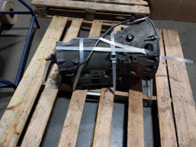 Load image into Gallery viewer, TRANSFER CASE Mercedes-Benz E280 E320 E350 E550 E63 2007 07 - NW376778
