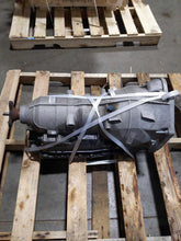 Load image into Gallery viewer, Body Control Computer BMW 550i 650i 530i 525i M5 M6 2006 06 - NW378474
