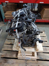 Load image into Gallery viewer, Exterior Door Handle Volkswagen Jetta 11 12 13 14 15 16 17 18 - NW386537
