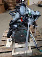 Load image into Gallery viewer, Exterior Door Handle Volkswagen Jetta 11 12 13 14 15 16 17 18 - NW386537
